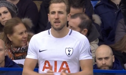 体育赛事中 体育赛事中