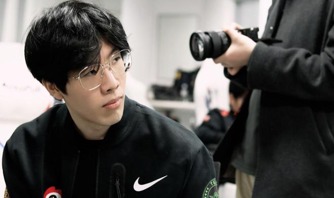点快蹭与后